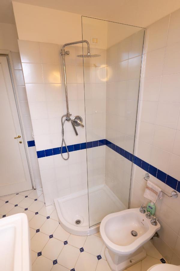 Appartamento In Villa A Tirrenia, Eleganza E Comfort A Pochi Passi Dal Mare Pisa Ngoại thất bức ảnh