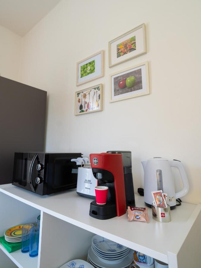 Appartamento In Villa A Tirrenia, Eleganza E Comfort A Pochi Passi Dal Mare Pisa Ngoại thất bức ảnh