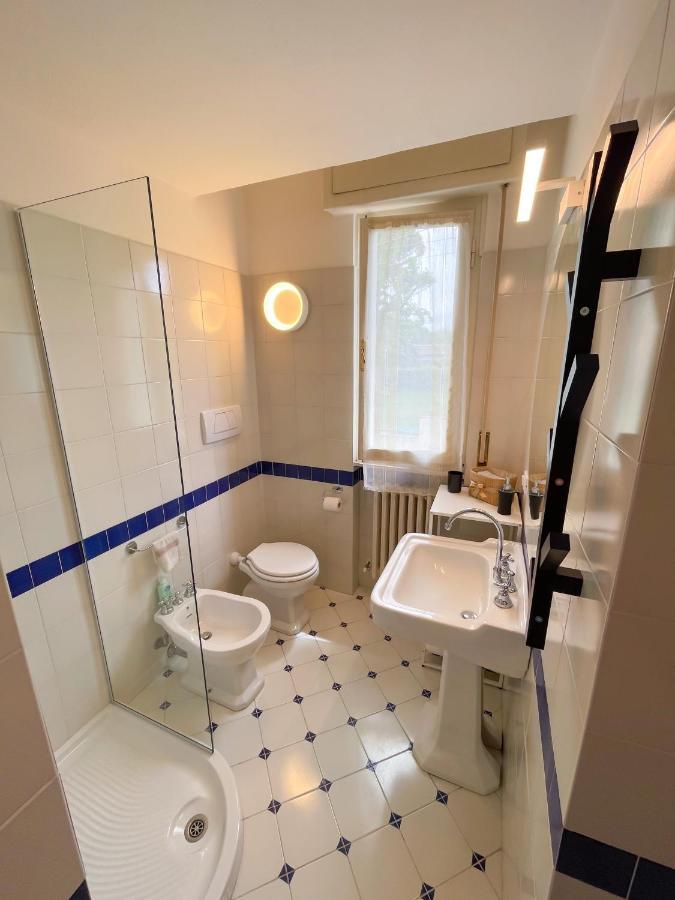 Appartamento In Villa A Tirrenia, Eleganza E Comfort A Pochi Passi Dal Mare Pisa Ngoại thất bức ảnh